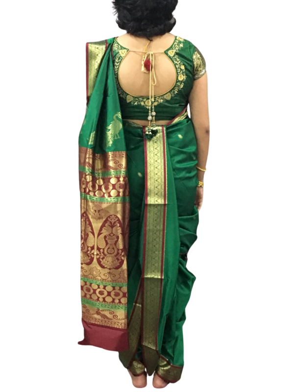 10 Essential Accessories for Maharashtrian Nauvari Saree