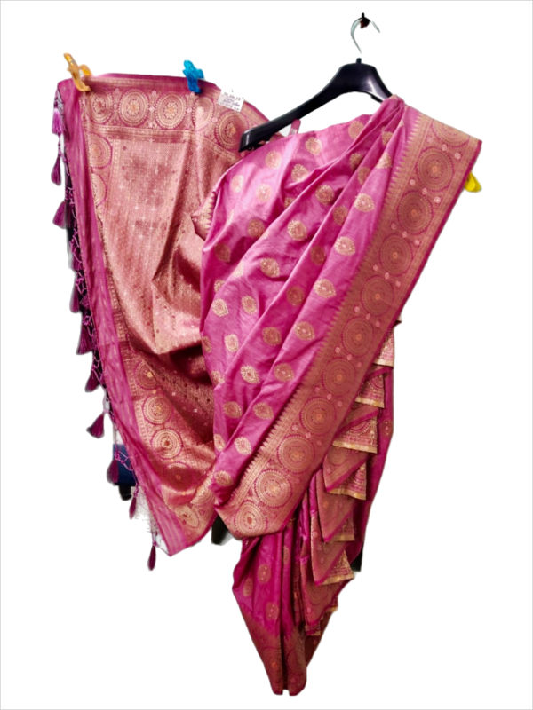 Readymade Nauvari Saree Muniya Paithani -